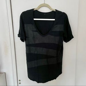 lululemon black striped short sleeve tshirt
